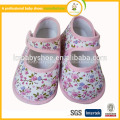 Chaussures de bébé à tricoter à la main de belle qualité et à haute qualité en 2015 pour fille